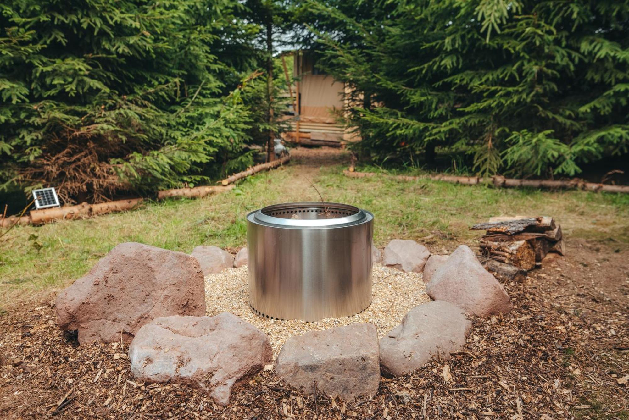 Cosy Forest Lodge Penrhos  Zewnętrze zdjęcie