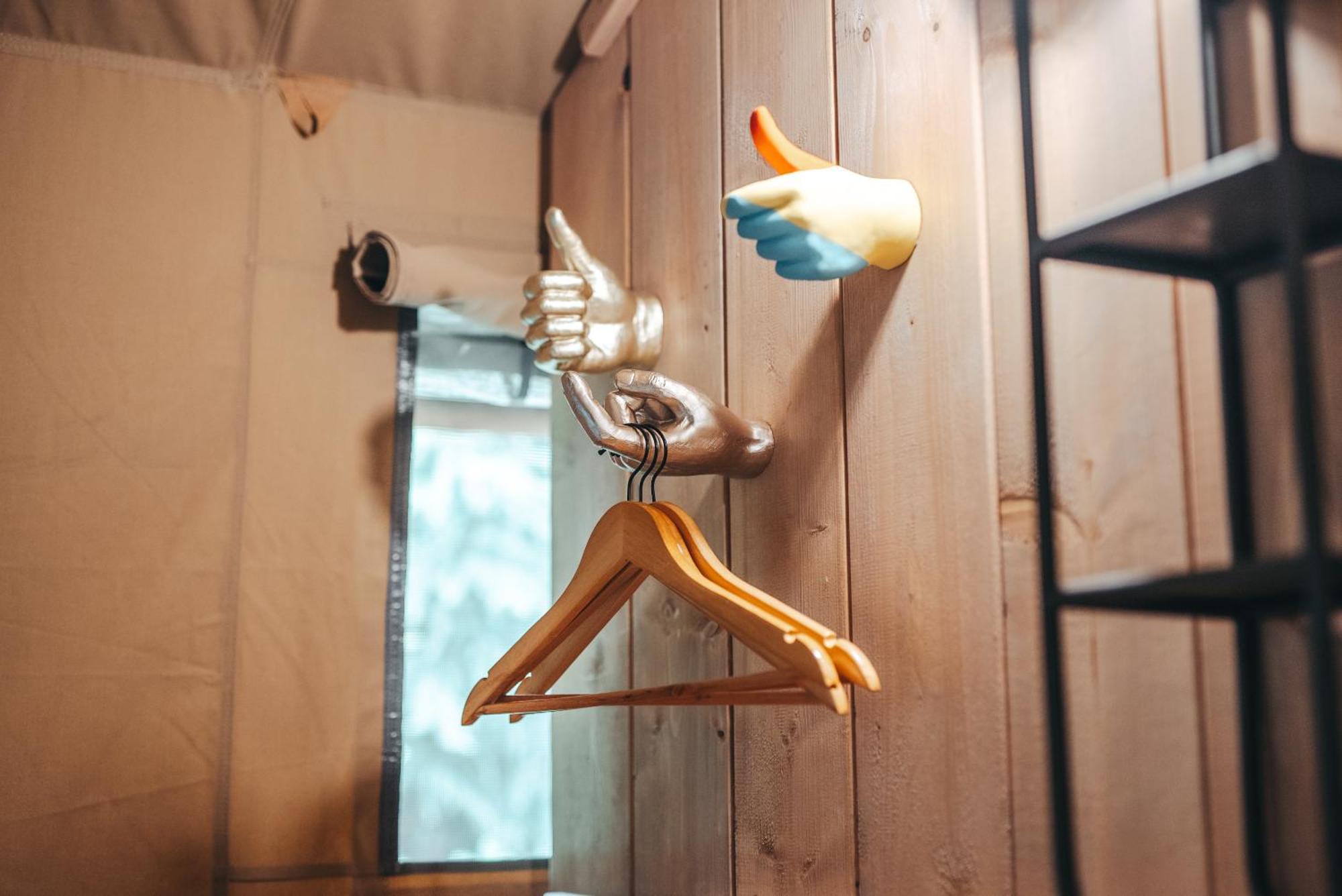 Cosy Forest Lodge Penrhos  Zewnętrze zdjęcie