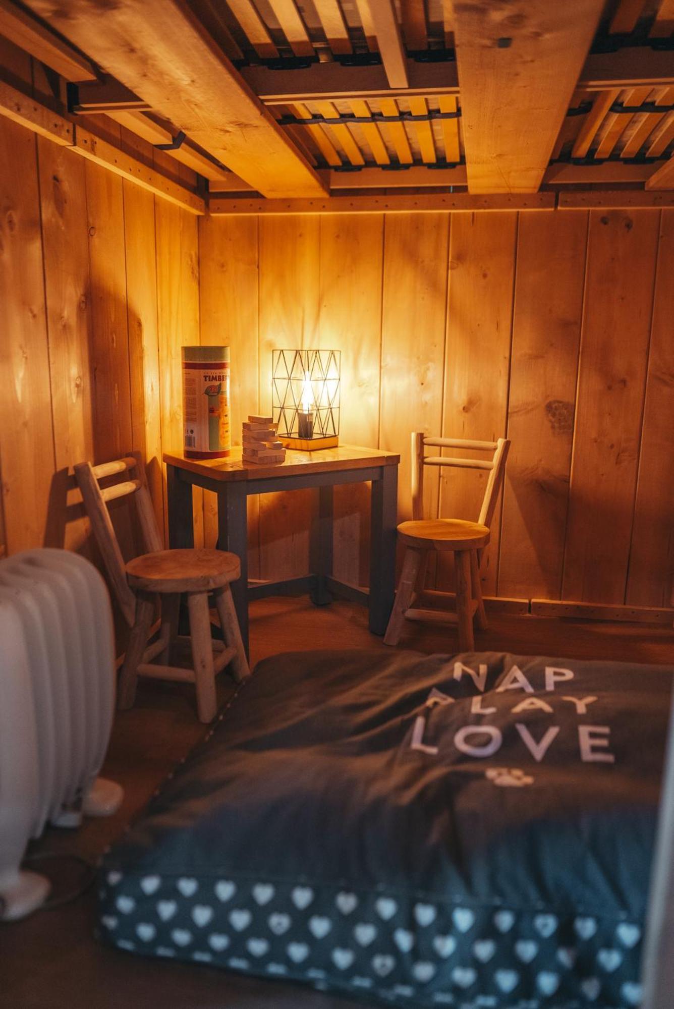 Cosy Forest Lodge Penrhos  Zewnętrze zdjęcie